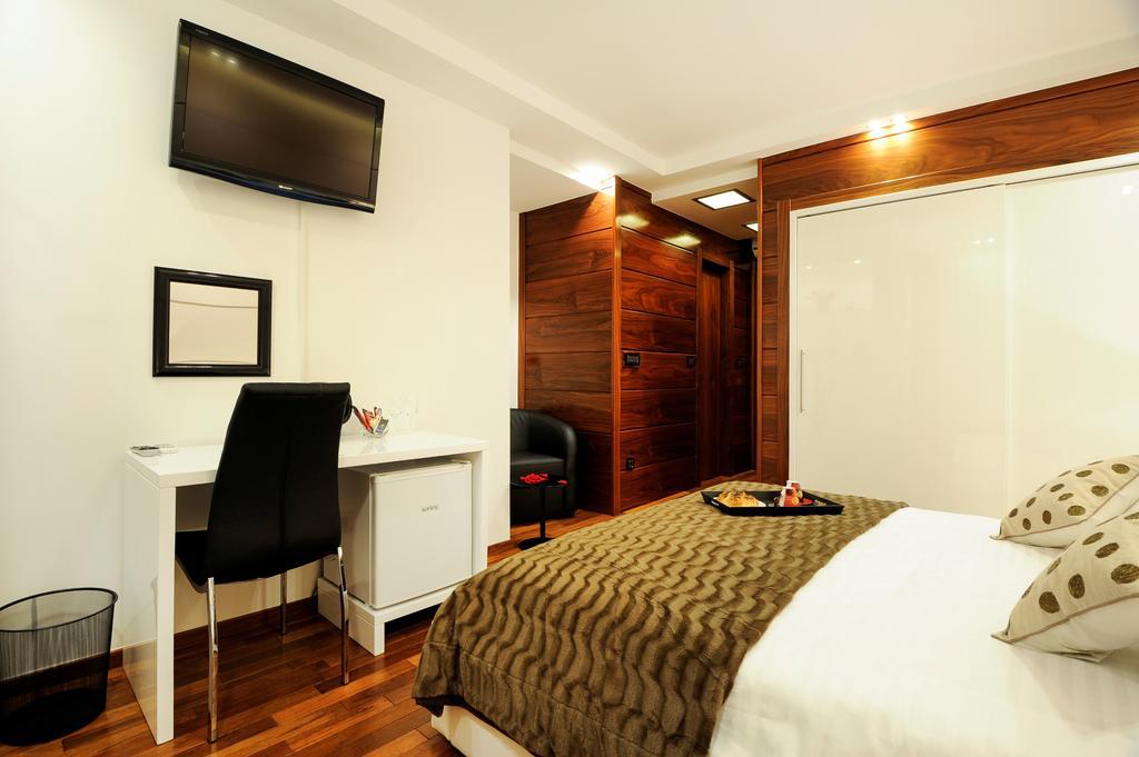 זאדאר Main Street Studio And Rooms חדר תמונה